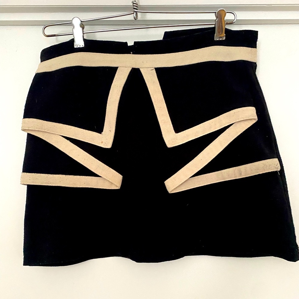 Black and tan mini skirt